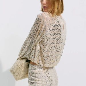 NWT H&M sequin crop blouse size medium